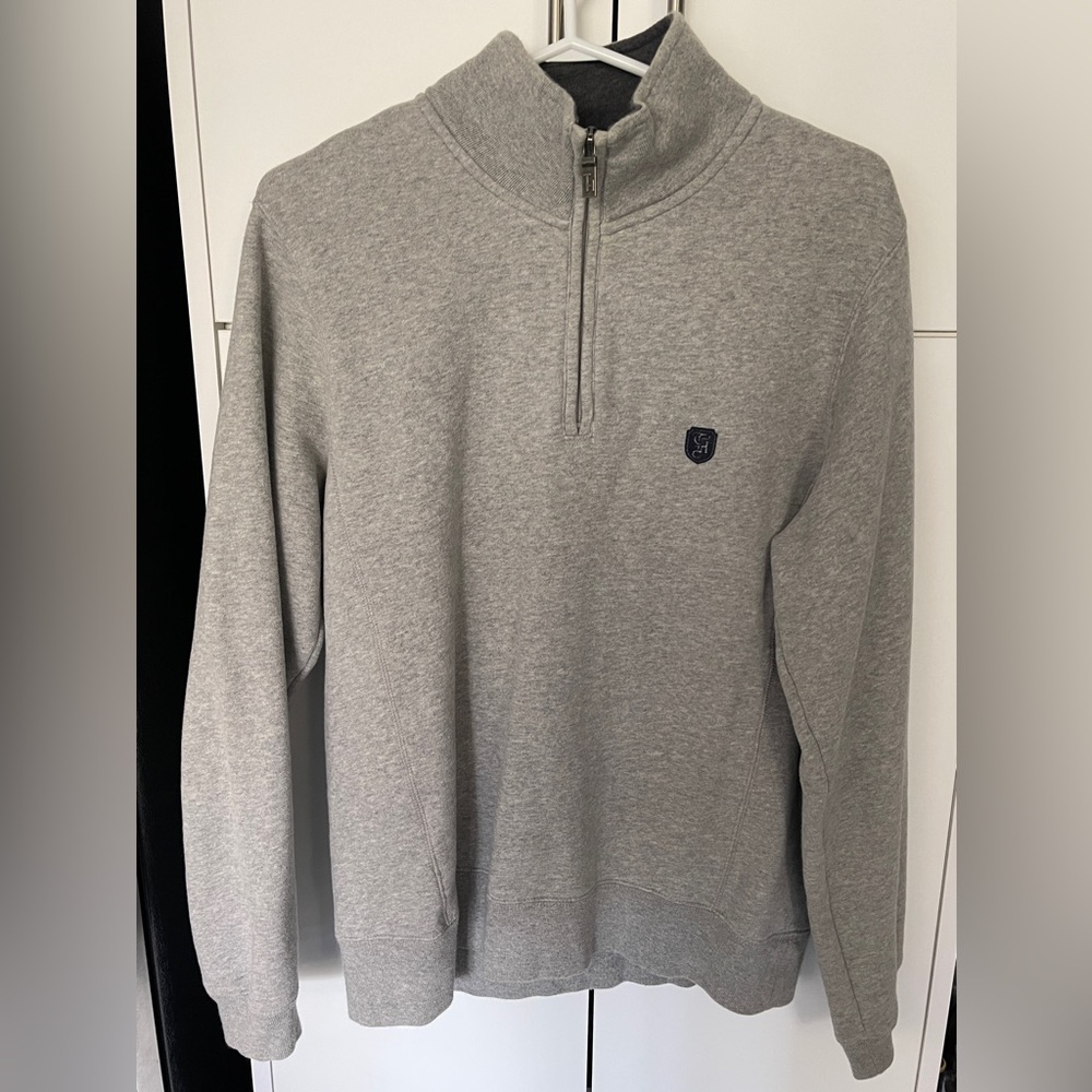 Tommy Hilfiger Men’s Sweater Pullover Grey Size Medium M Comfy For Winter